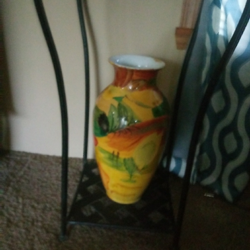 A beautiful flower vase